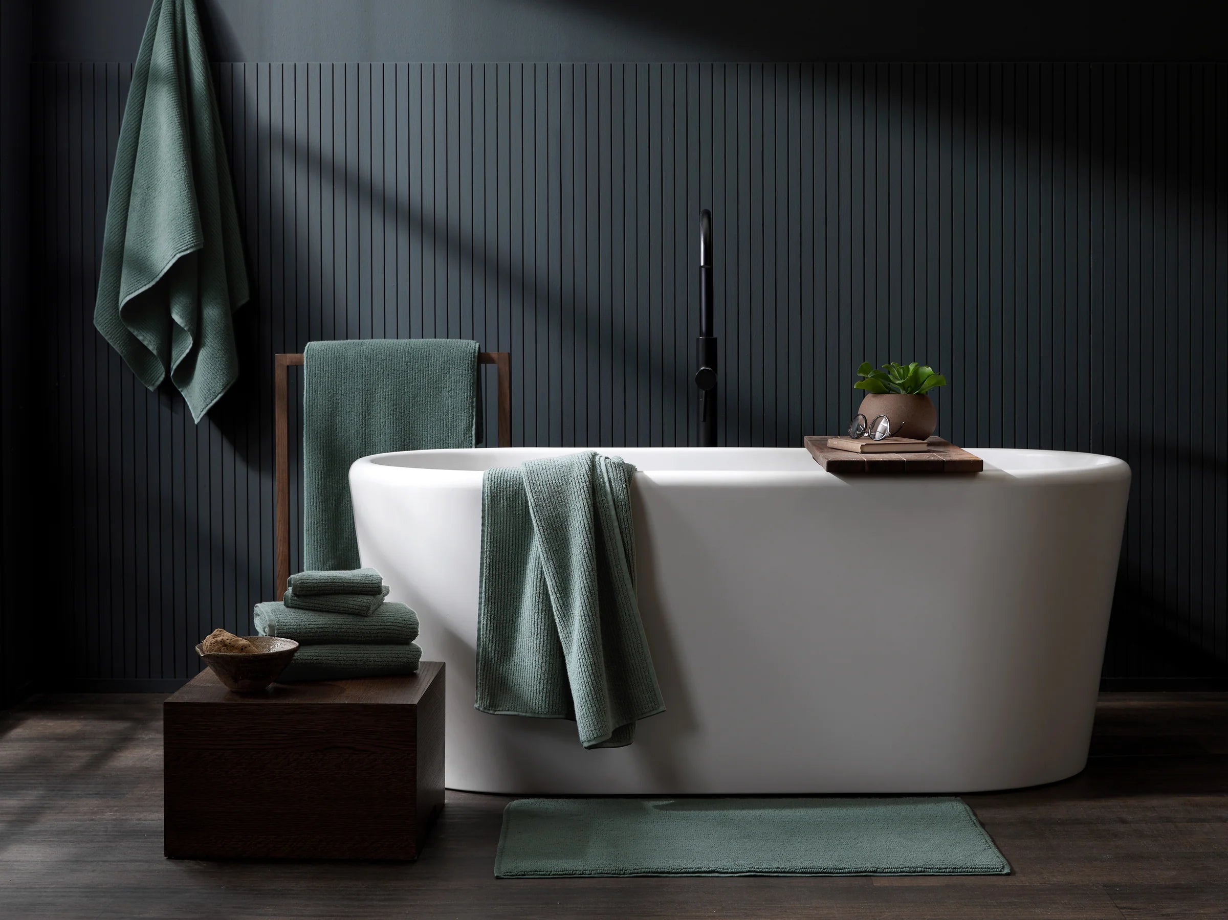 MONARCH™ Soft Rib Towels