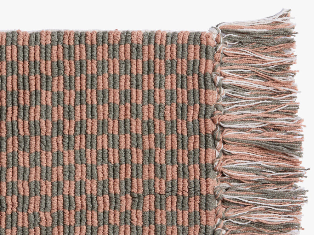 MONARCH™ Organic Checkered Bath Rug