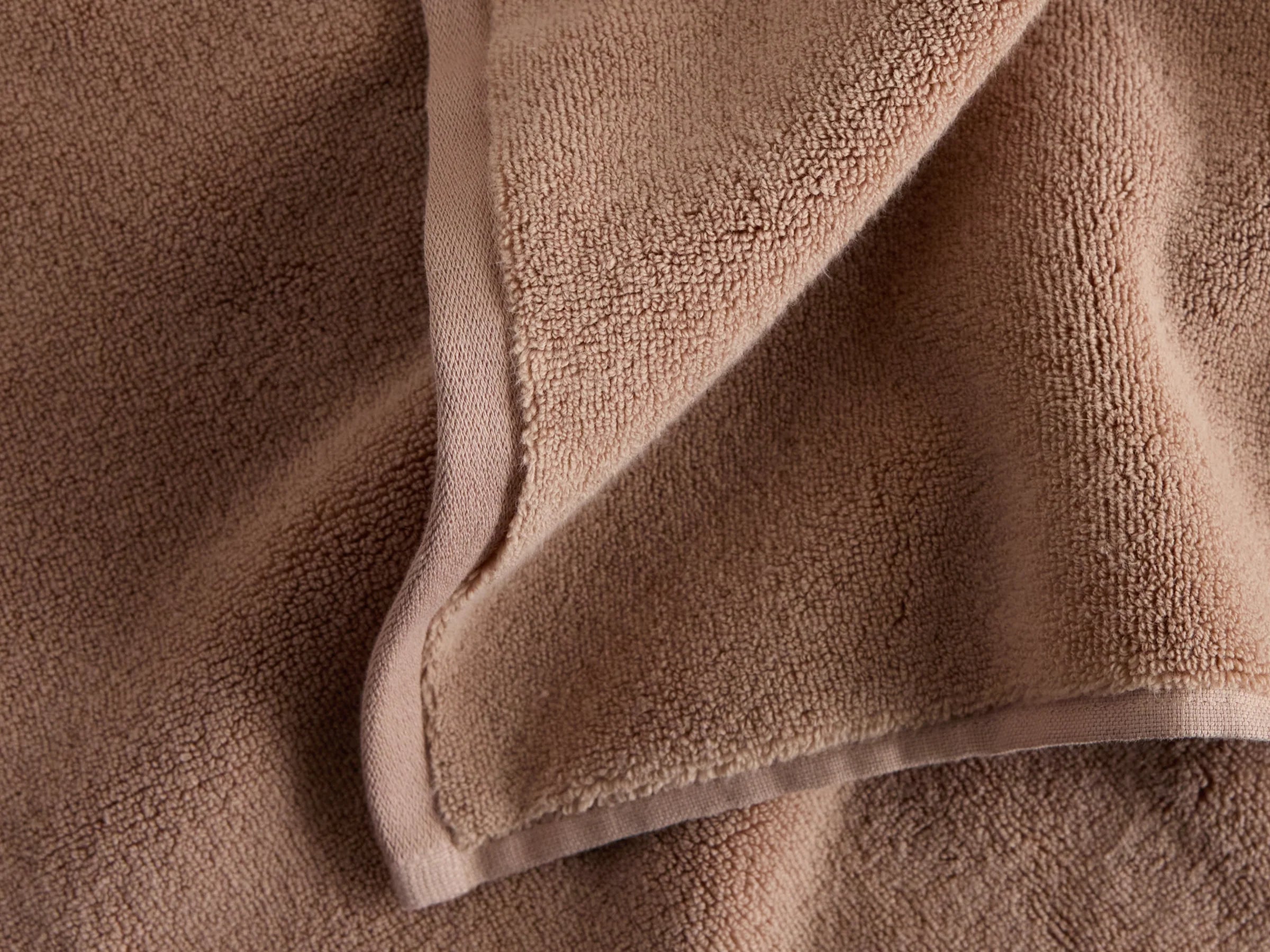 MONARCH™ Organic Plush Hand Towels